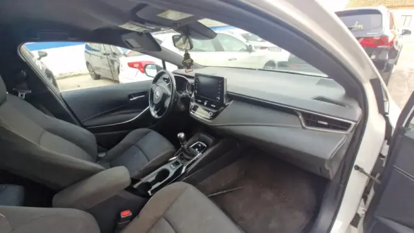 Toyota Corolla 1.2T Comfort 9