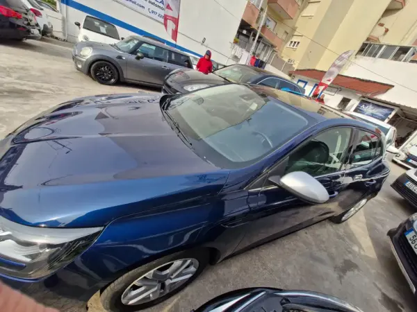 Renault Mégane 1.5 dCi Confort SS 13