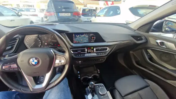 BMW 118 d Aut. Sport Line 20