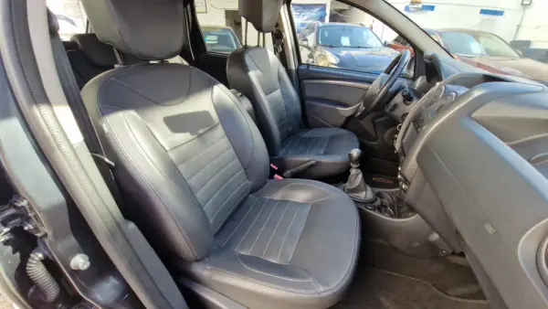Dacia Duster 1.5 dCi Prestige 4