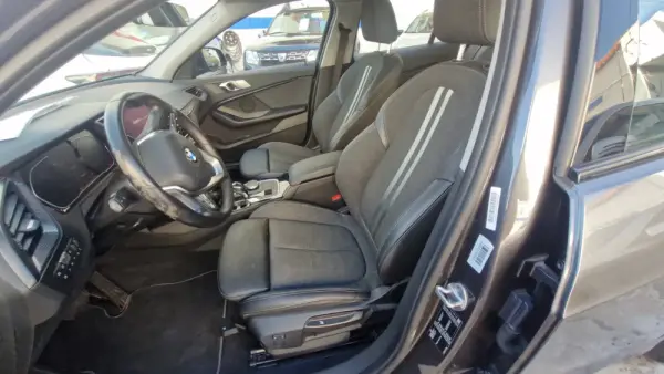 BMW 118 d Aut. Sport Line 16