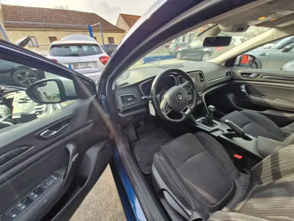 Renault Mégane 1.5 dCi Confort SS 11