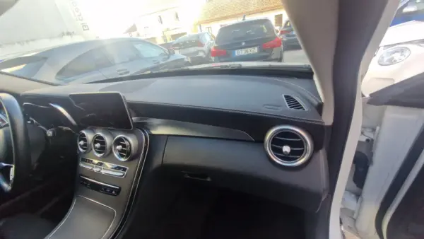 Mercedes-Benz C 220 d 4Matic Station 9G-TRONIC AMG Line 13