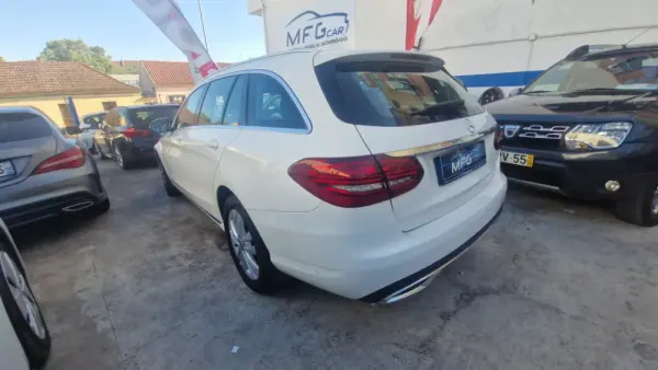 Mercedes-Benz C 220 d 4Matic Station 9G-TRONIC AMG Line 8