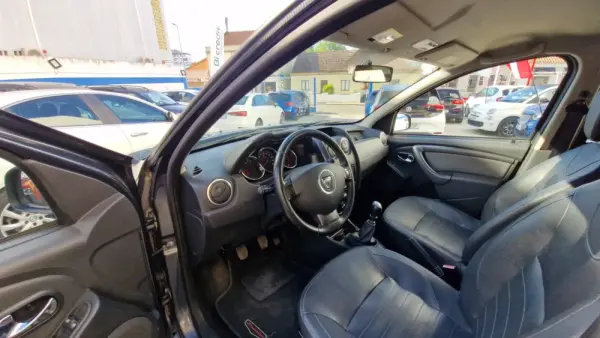 Dacia Duster 1.5 dCi Prestige 9