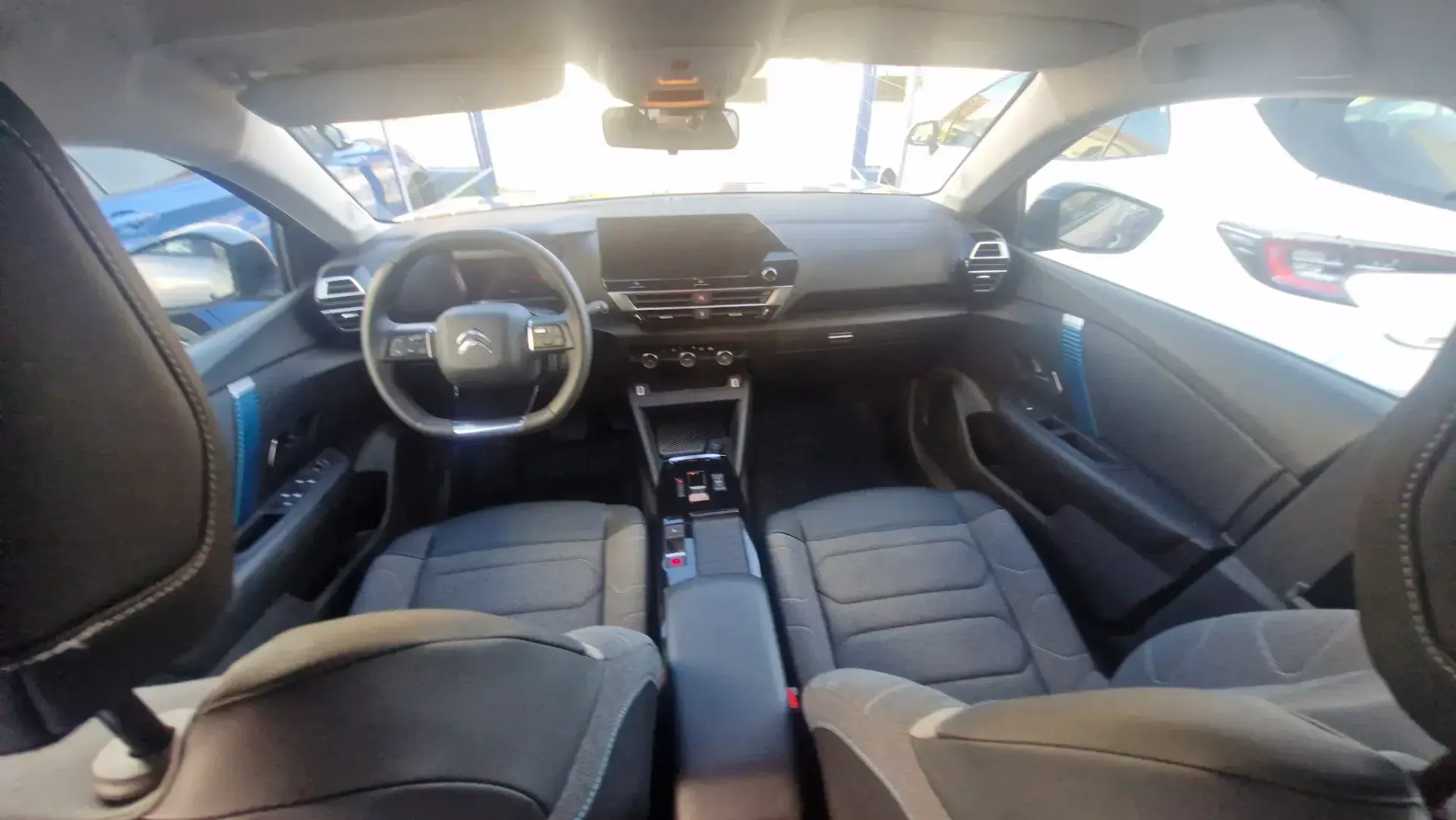 Citroën e-C4 50 kWh Feel 11