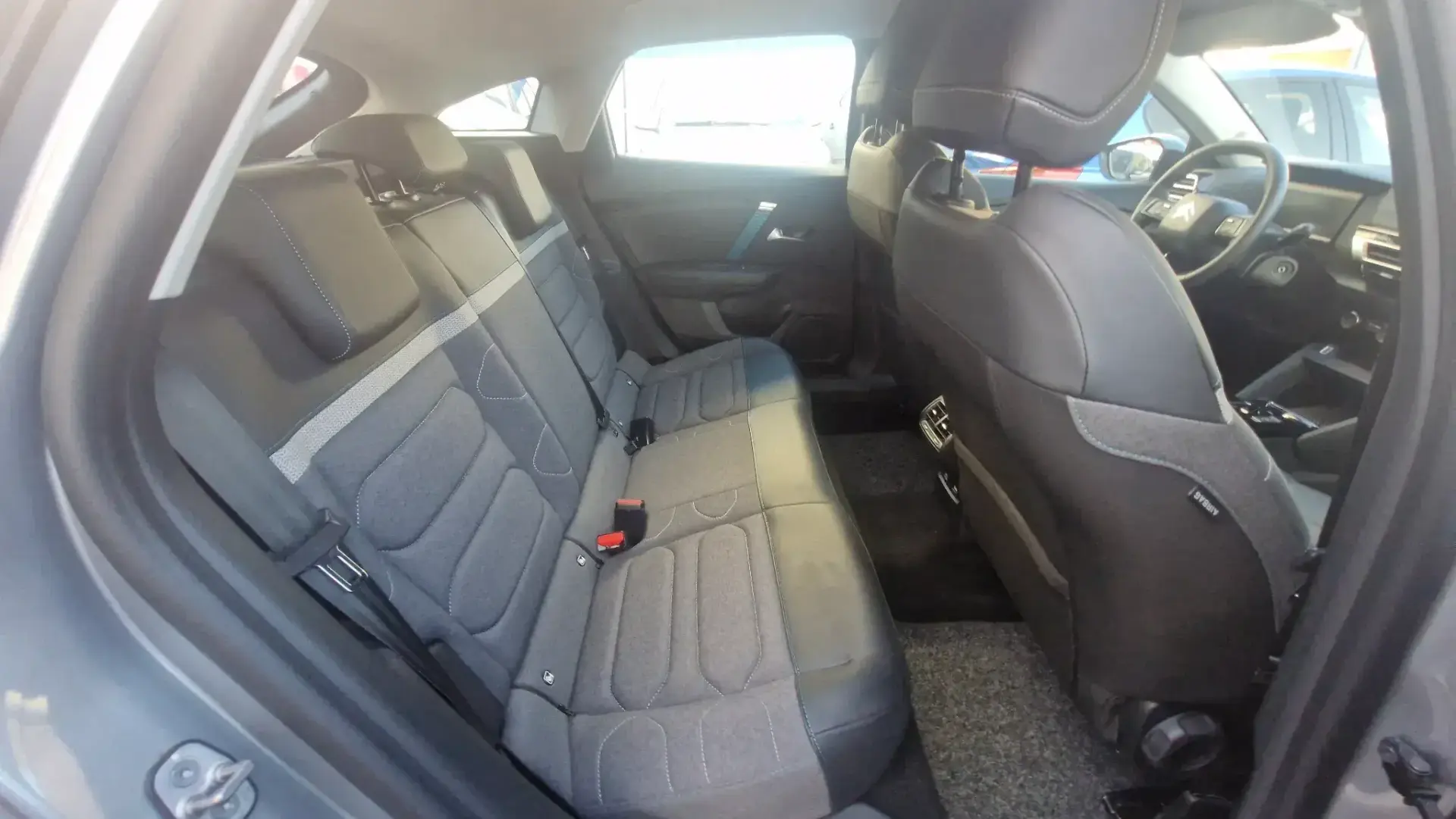 Citroën e-C4 50 kWh Feel 6