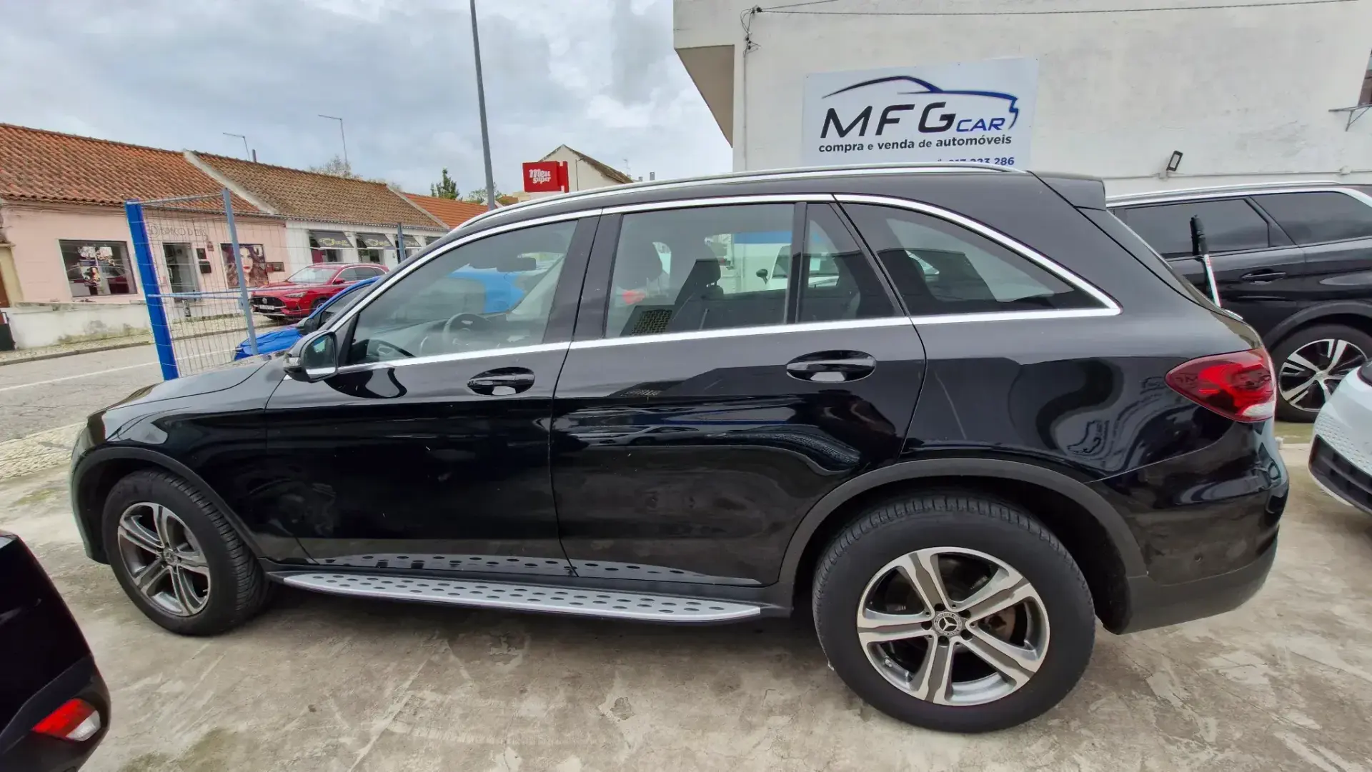 Mercedes-Benz GLC 300 Outro 3