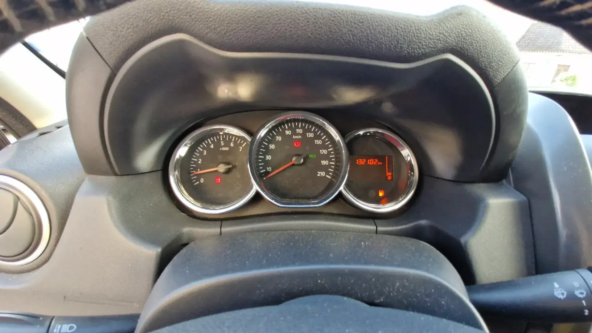 Dacia Duster 1.5 dCi Prestige 8