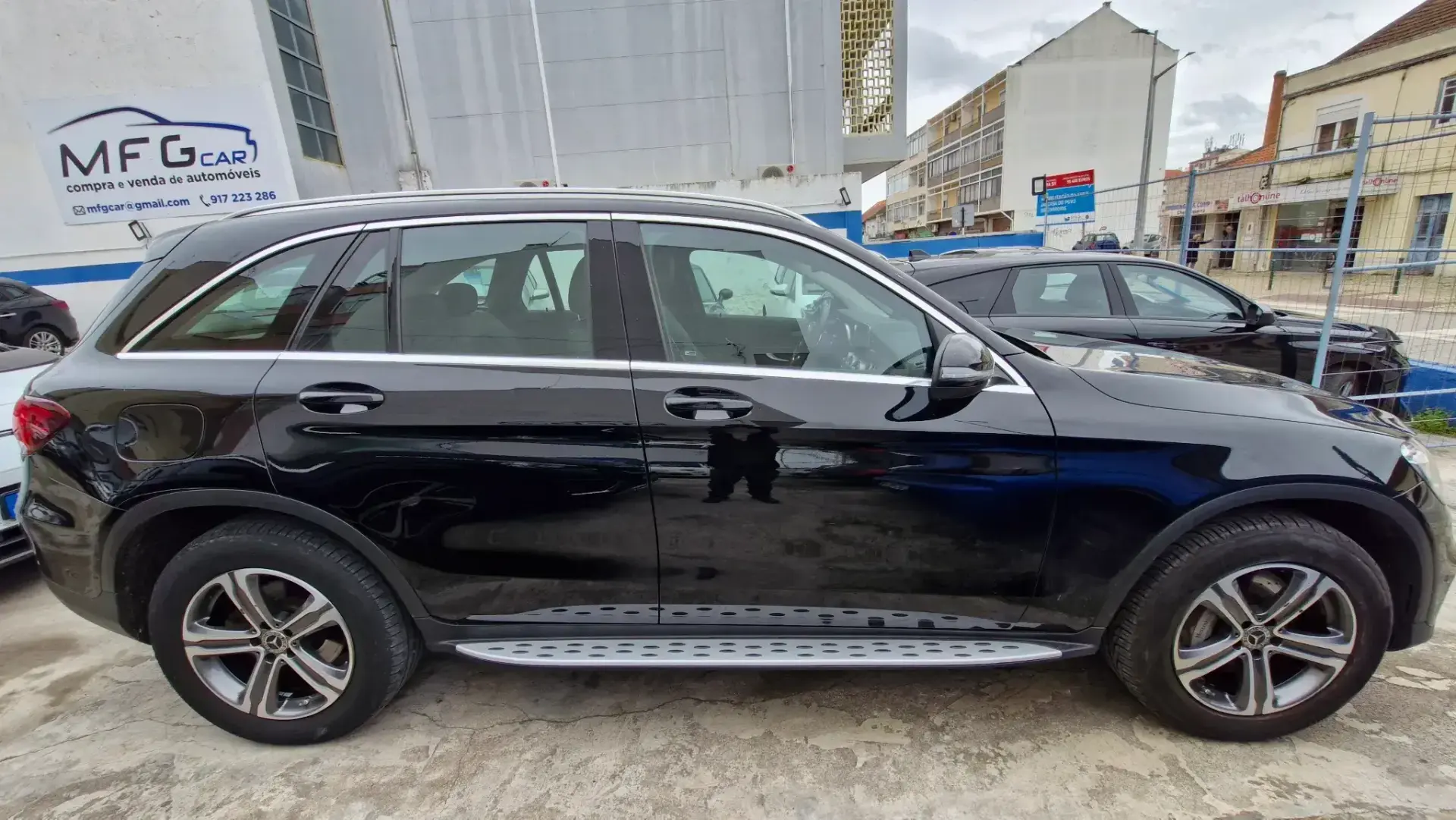 Mercedes-Benz GLC 300 Outro 2