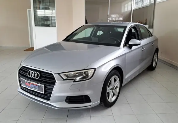 Audi A3 Limousine 30 TFSI Design S tronic 17