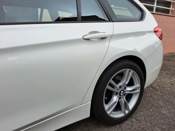 BMW 318 d Touring 30