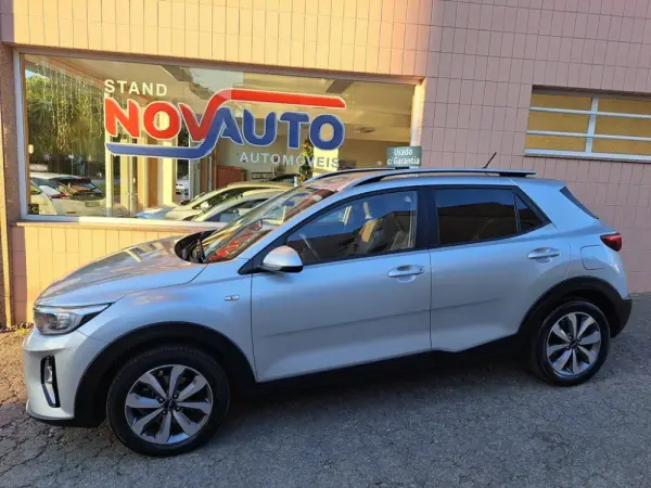 Kia Stonic 1.2 Dynamic 3