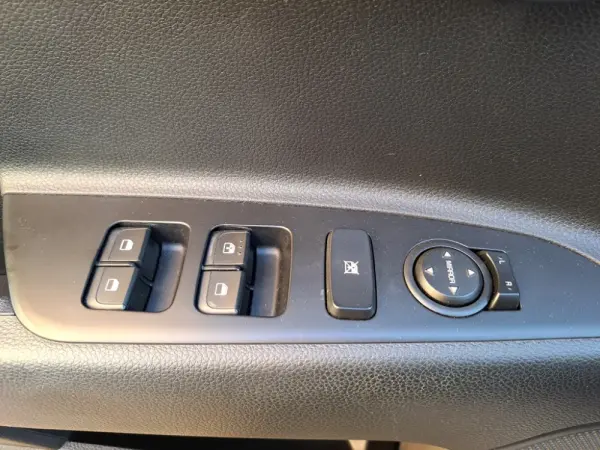 Kia Stonic 1.2 Dynamic 13