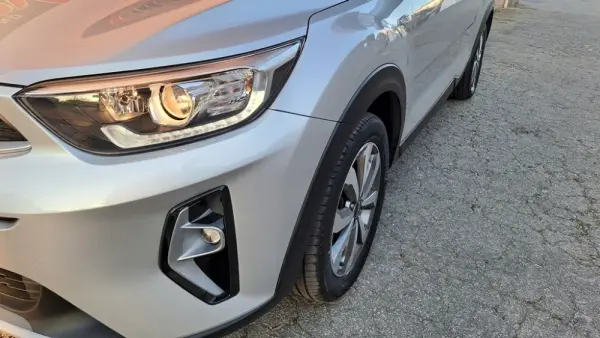 Kia Stonic 1.2 Dynamic 17