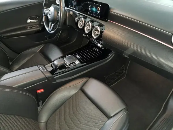 Mercedes-Benz A 180 d Style Plus Aut. 15