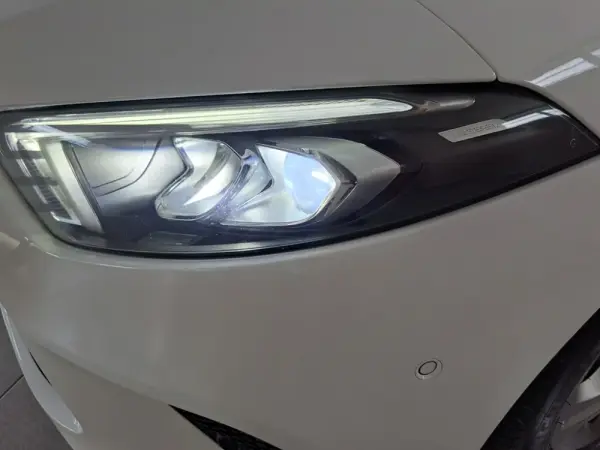 Mercedes-Benz A 180 d Style Plus Aut. 27