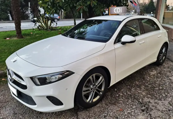 Mercedes-Benz A 180 d Style Plus Aut. 32