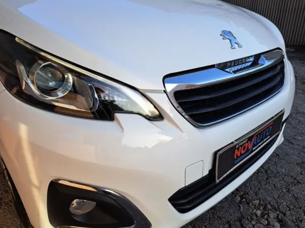 Peugeot 108 1.0 VTi Style 32