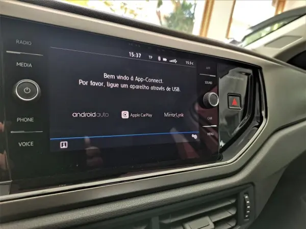 Volkswagen Polo 1.0 Confortline 26