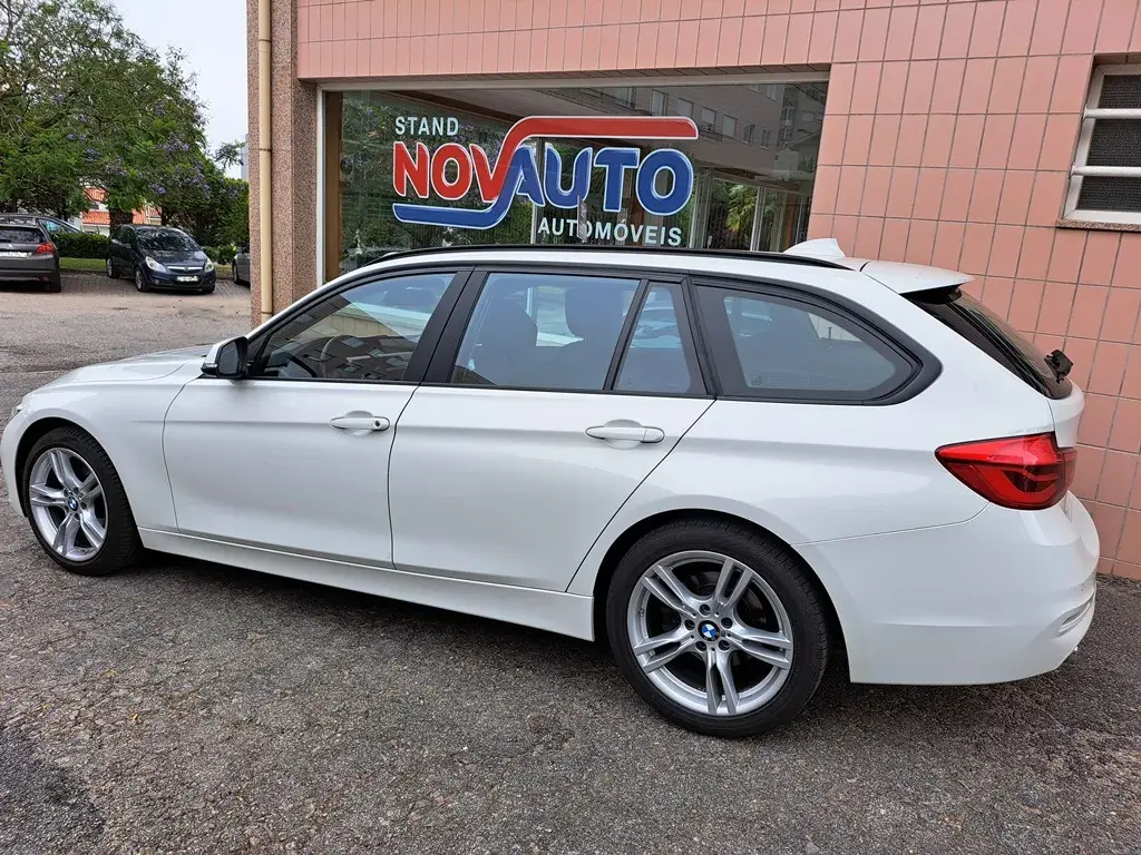 BMW 318 d Touring 6
