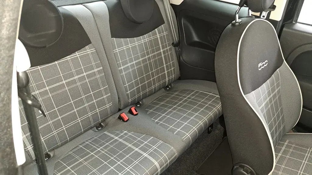 Fiat 500 1.2 Lounge S&S 20