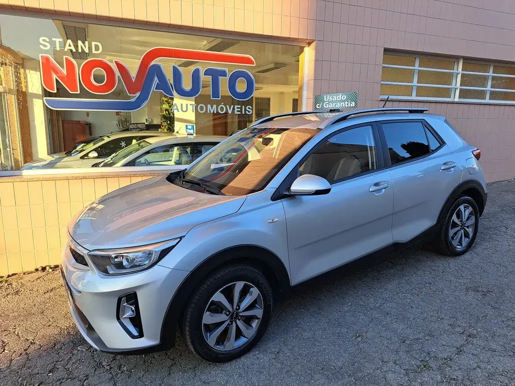 Kia Stonic 1.2 Dynamic 2