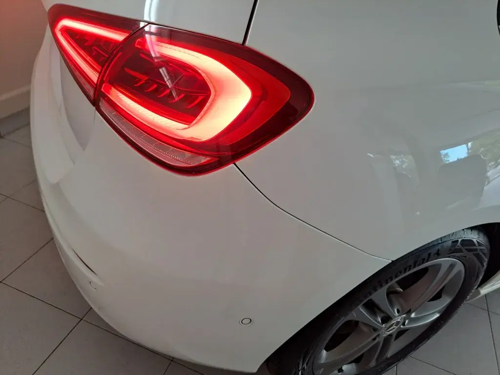 Mercedes-Benz A 180 d Style Plus Aut. 26