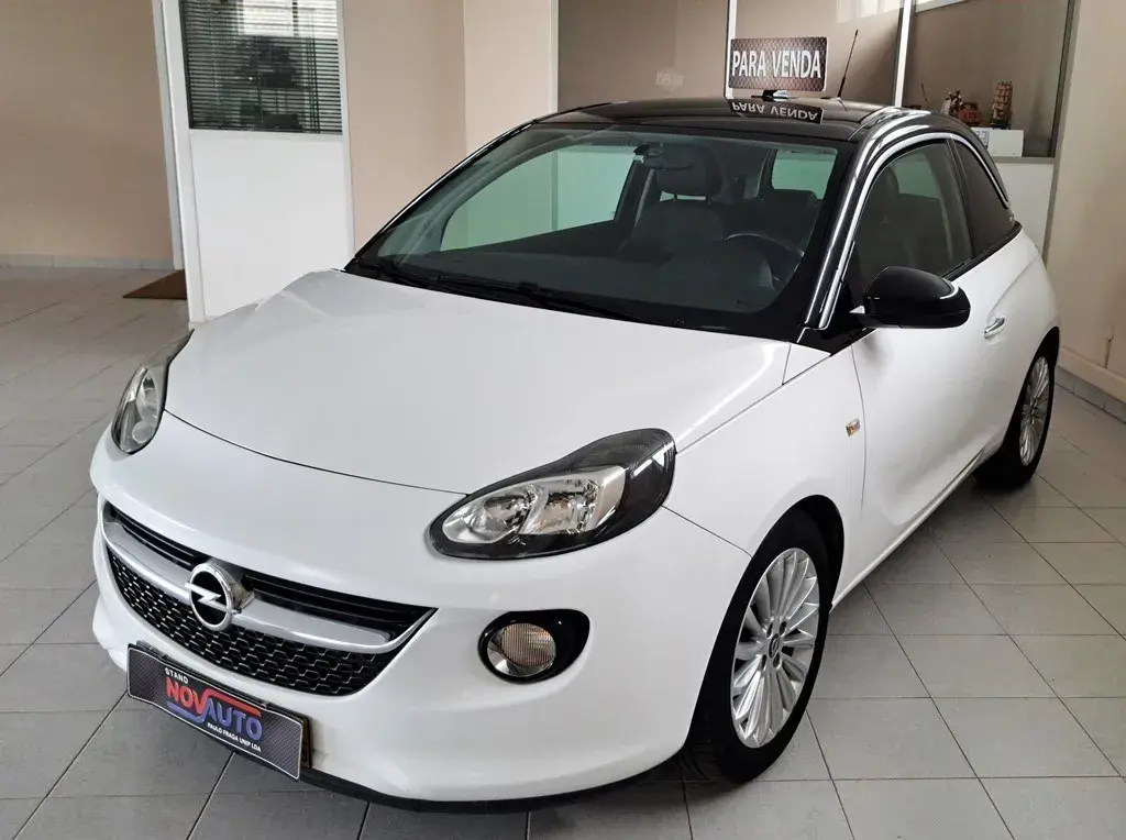 Opel Adam 1.2 Glam 8