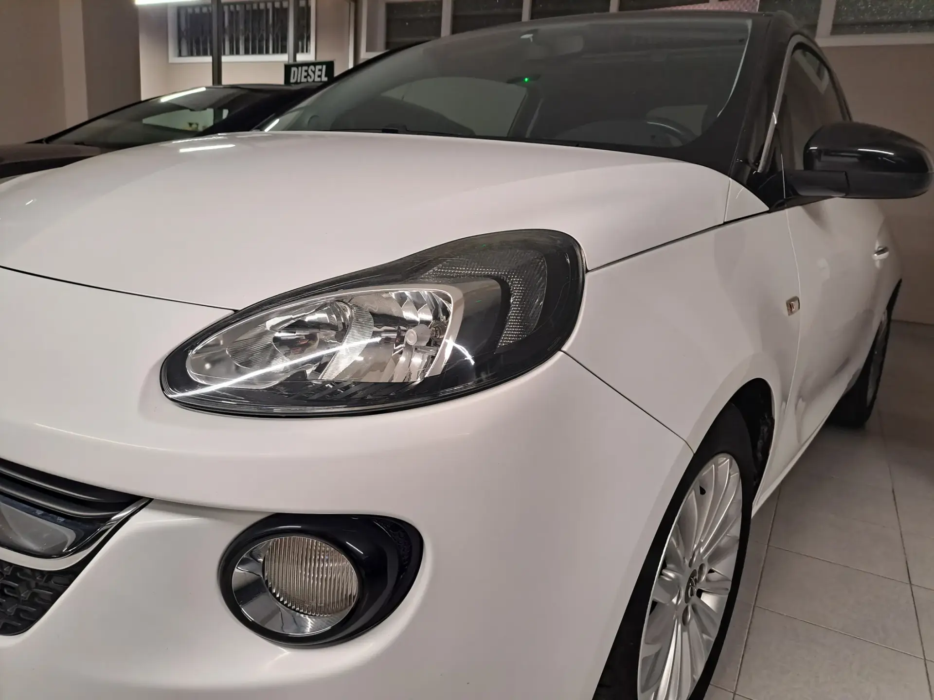 Opel Adam 1.2 Glam 17