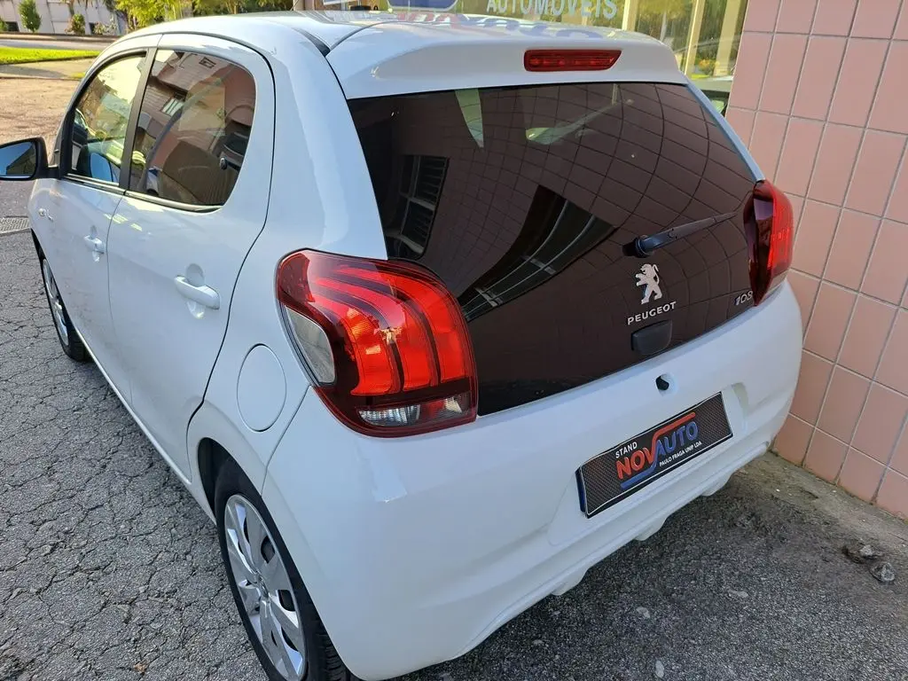 Peugeot 108 1.0 VTi Style 10