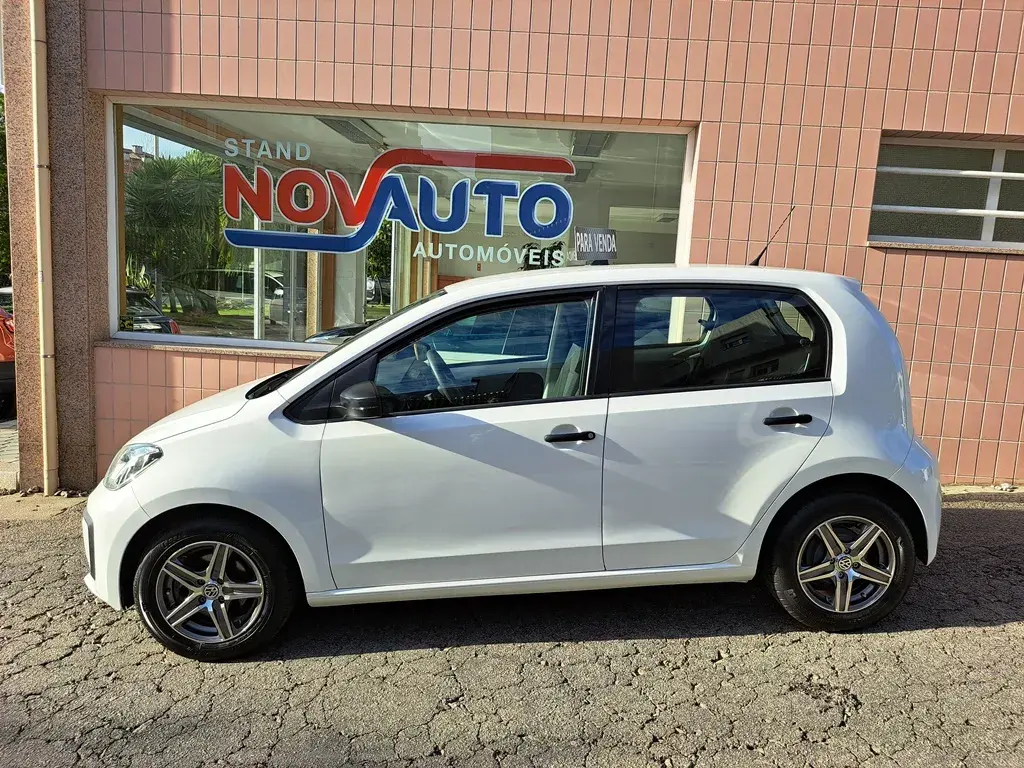 Volkswagen Up! 1.0 BMT Move 10