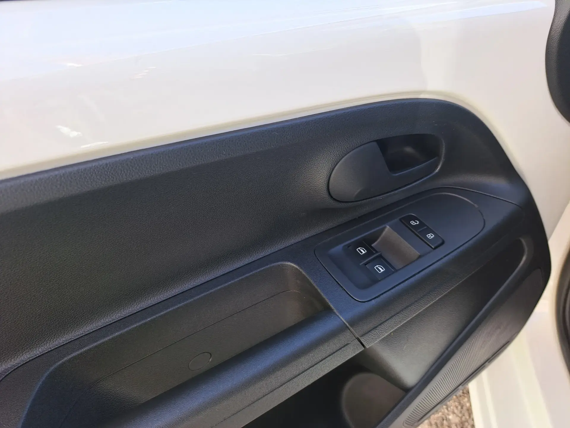 Volkswagen Up! 1.0 BMT Move 15