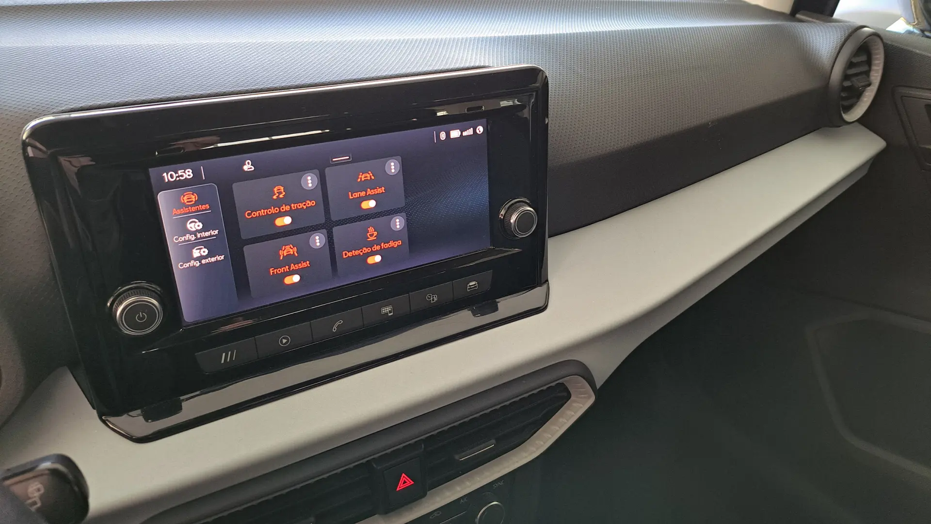 SEAT Arona 1.0 TSI Style 9