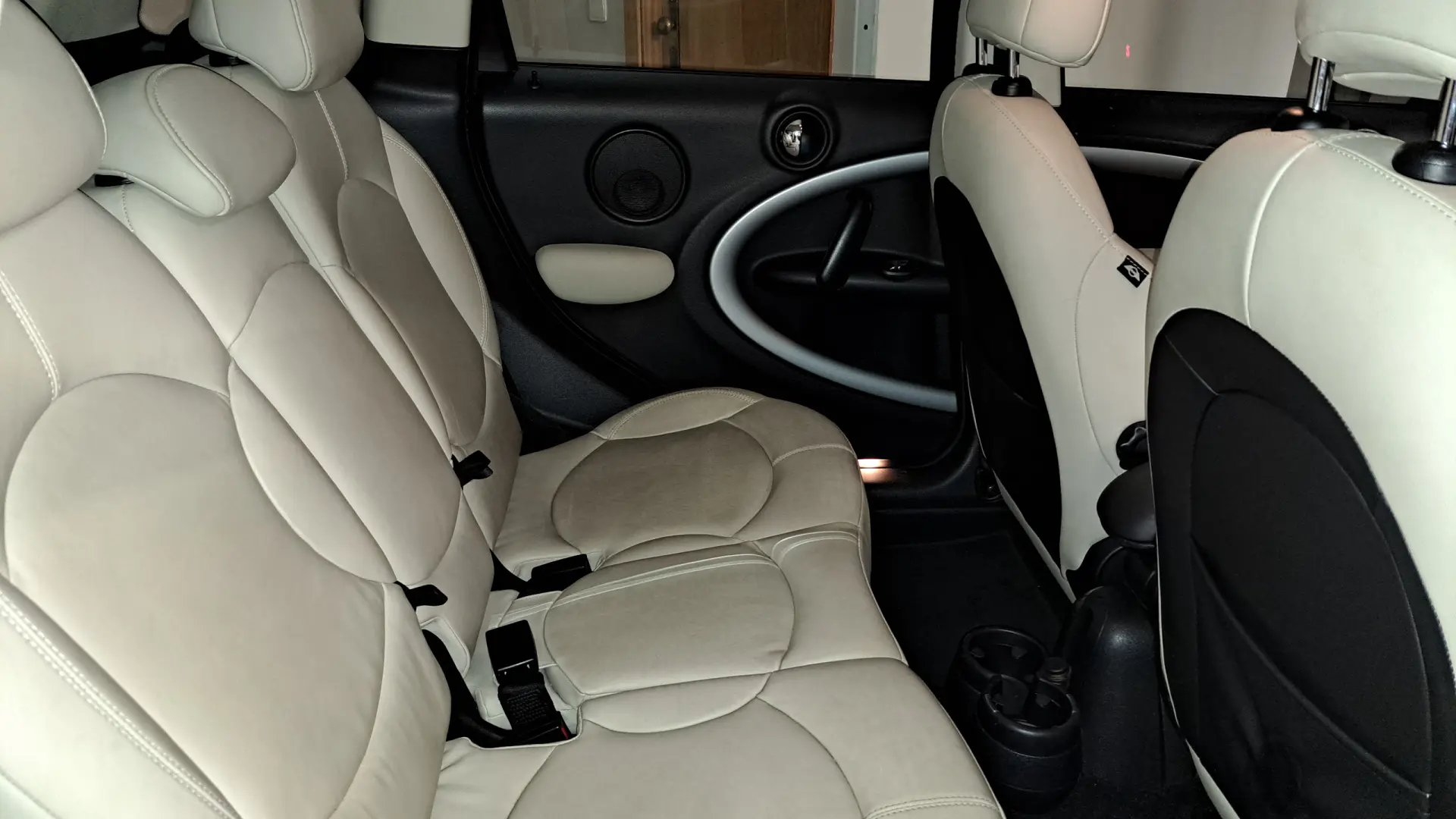 MINI Countryman Cooper Auto 8