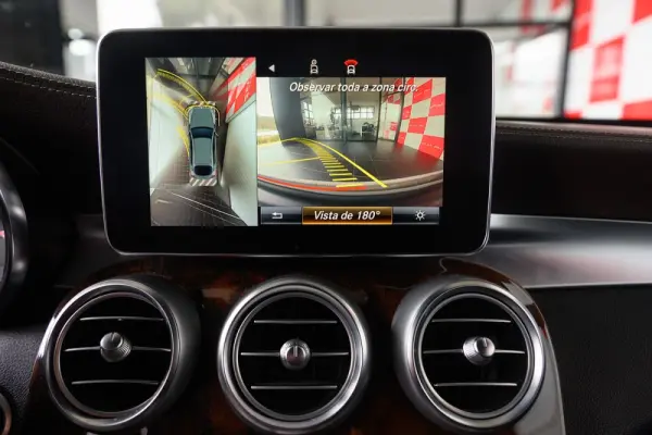 Mercedes-Benz GLC 250 d AMG Line 4-Matic 75