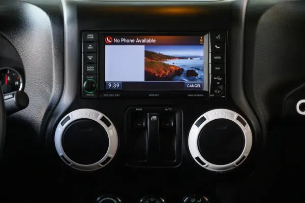 Jeep Wrangler 2.8 CRD Auto Sport 45