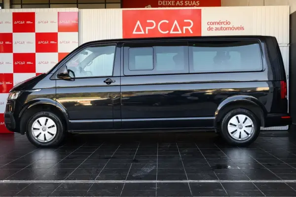 Volkswagen Caravelle 2.0 TDI L.Comfortline 2