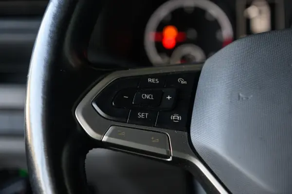 Volkswagen Caravelle 2.0 TDI L.Comfortline 33