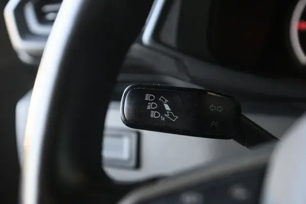 Volkswagen Caravelle 2.0 TDI L.Comfortline 35