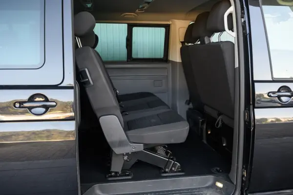 Volkswagen Caravelle 2.0 TDI L.Comfortline 57