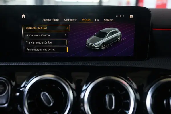 Mercedes-Benz A 180 d AMG Line Aut. 16