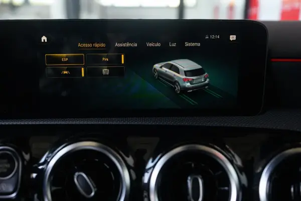 Mercedes-Benz A 180 d AMG Line Aut. 57