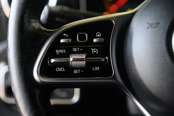 Mercedes-Benz CLA 180 d Style Aut. 37