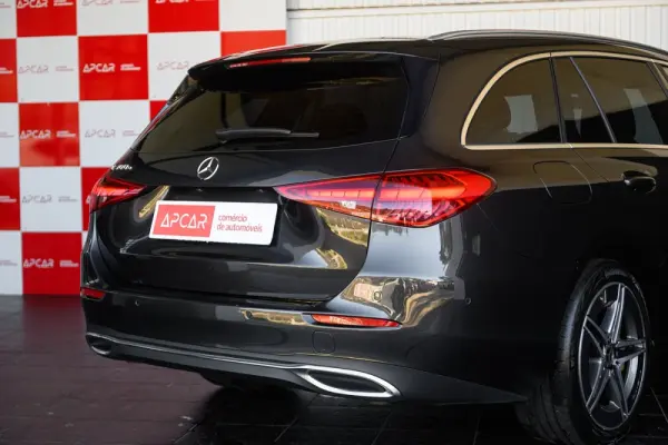 Mercedes-Benz C 300 e AMG Line 24