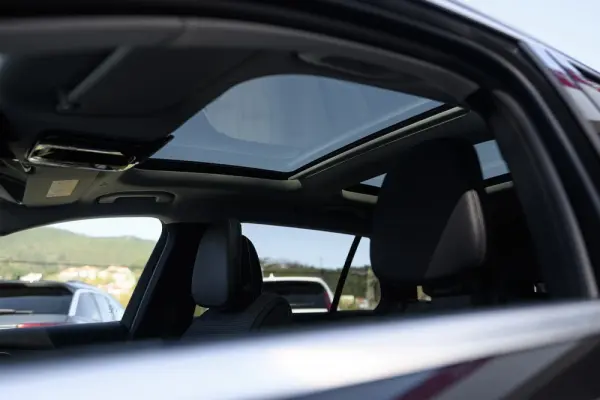 Mercedes-Benz C 300 e AMG Line 31