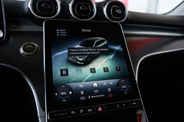 Mercedes-Benz C 300 e AMG Line 80