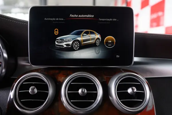 Mercedes-Benz GLC 250 d AMG Line 4-Matic 60