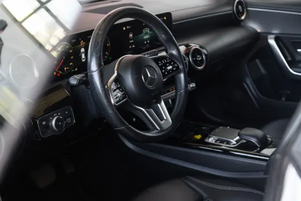 Mercedes-Benz CLA 180 d Style Aut. 25