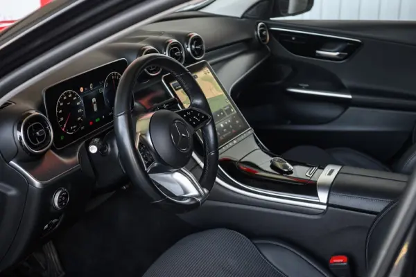 Mercedes-Benz C 300 e AMG Line 92